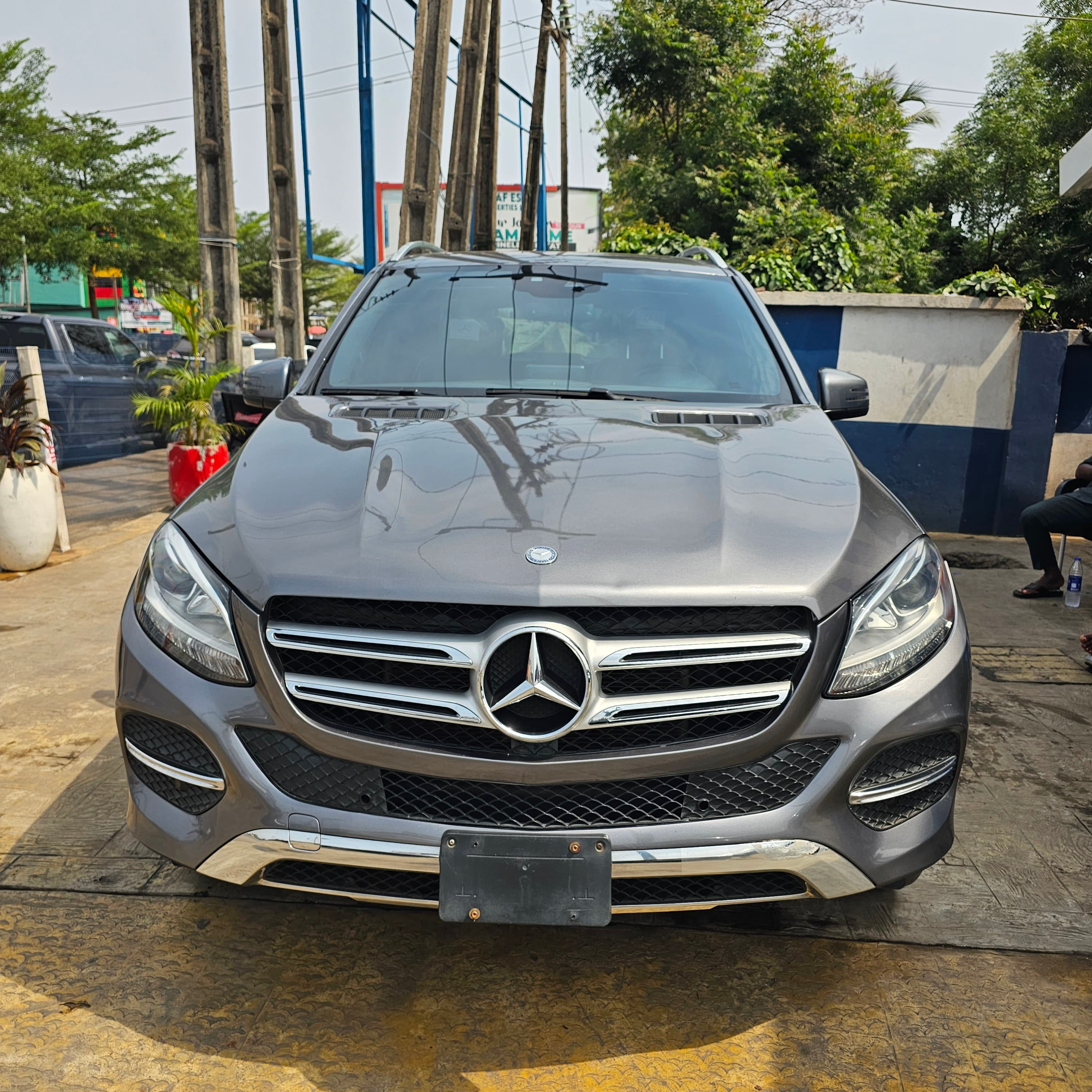 Carsalesmannig Autos Ltd | Car Dealer in Asaba 3